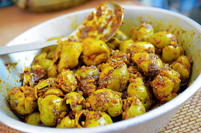 Rajasthani_Gunde_Ka_Achaar_Bird_Lime_Pickle_400 Lasuda Gunda Pickle -400gm - Image 1